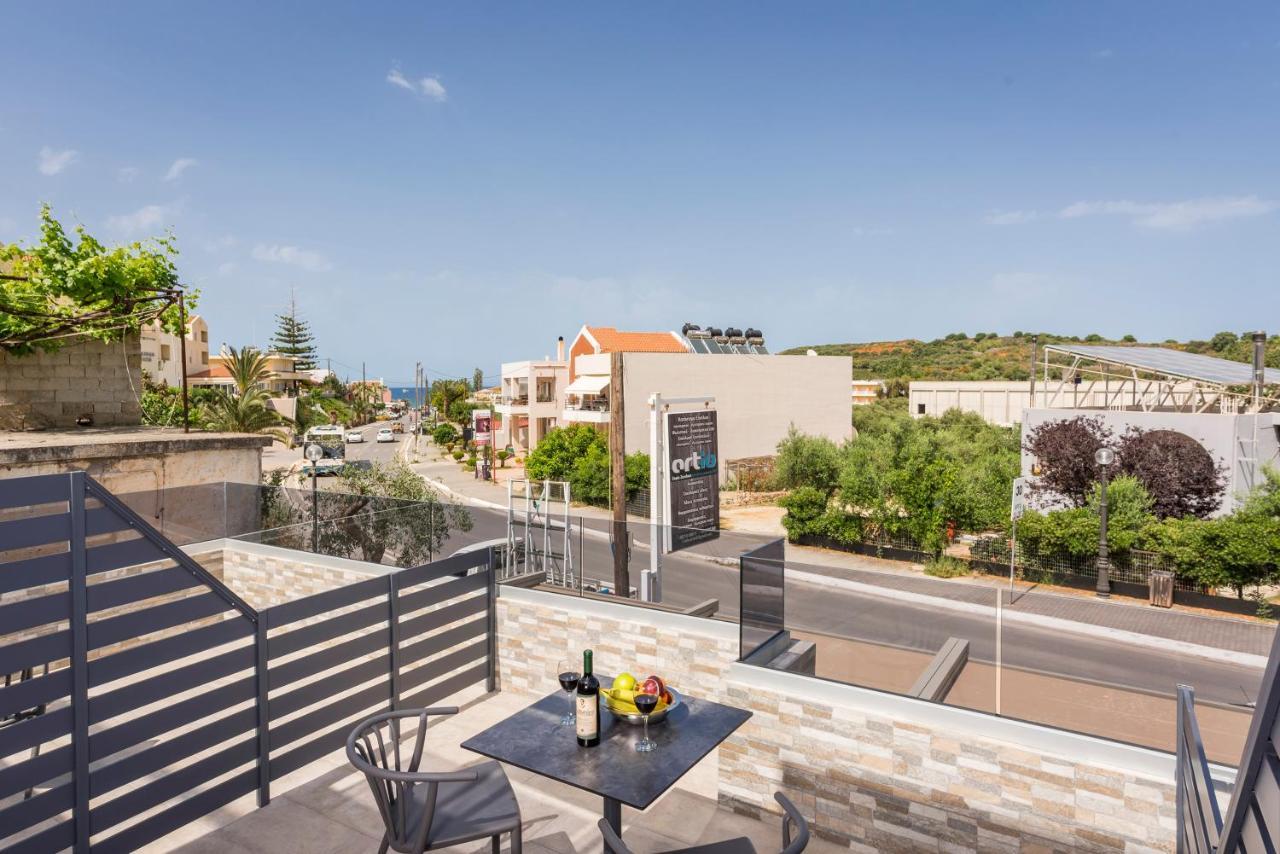 كاتو ذاراتسو Aequor Luxury Rooms & Apartments المظهر الخارجي الصورة