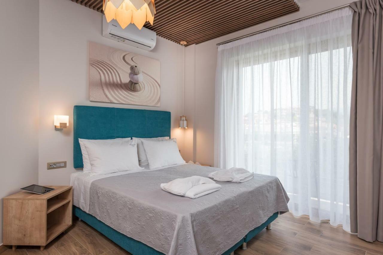 كاتو ذاراتسو Aequor Luxury Rooms & Apartments المظهر الخارجي الصورة