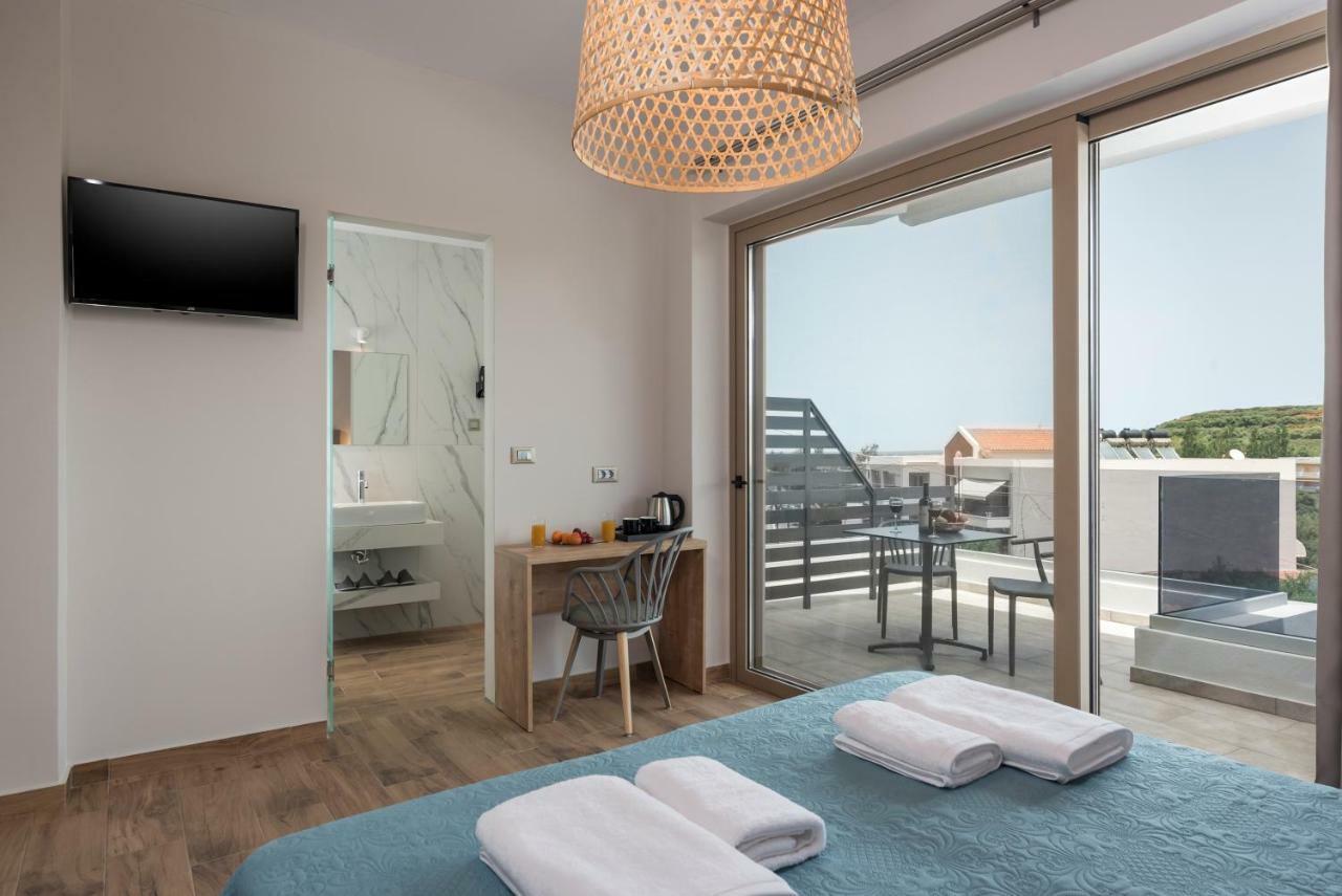 كاتو ذاراتسو Aequor Luxury Rooms & Apartments المظهر الخارجي الصورة