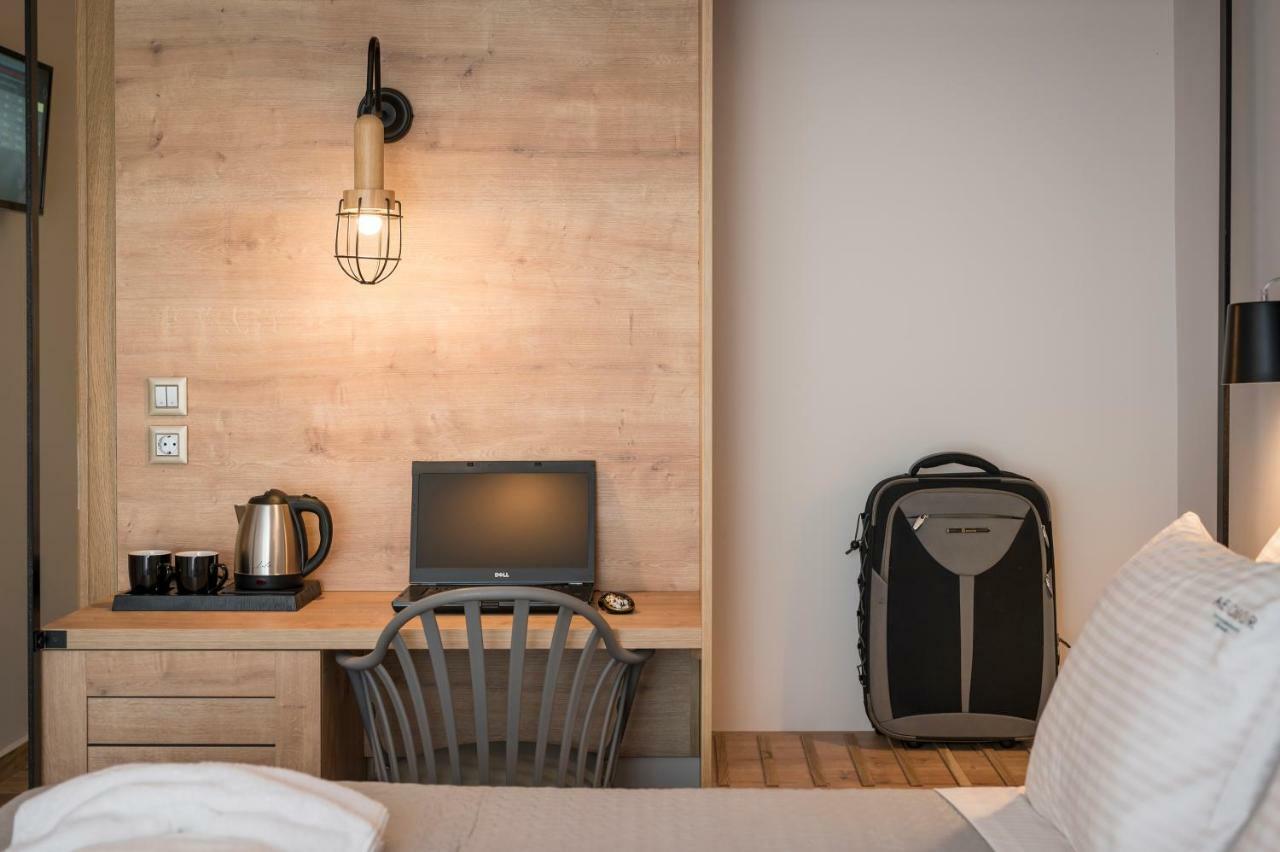 كاتو ذاراتسو Aequor Luxury Rooms & Apartments المظهر الخارجي الصورة